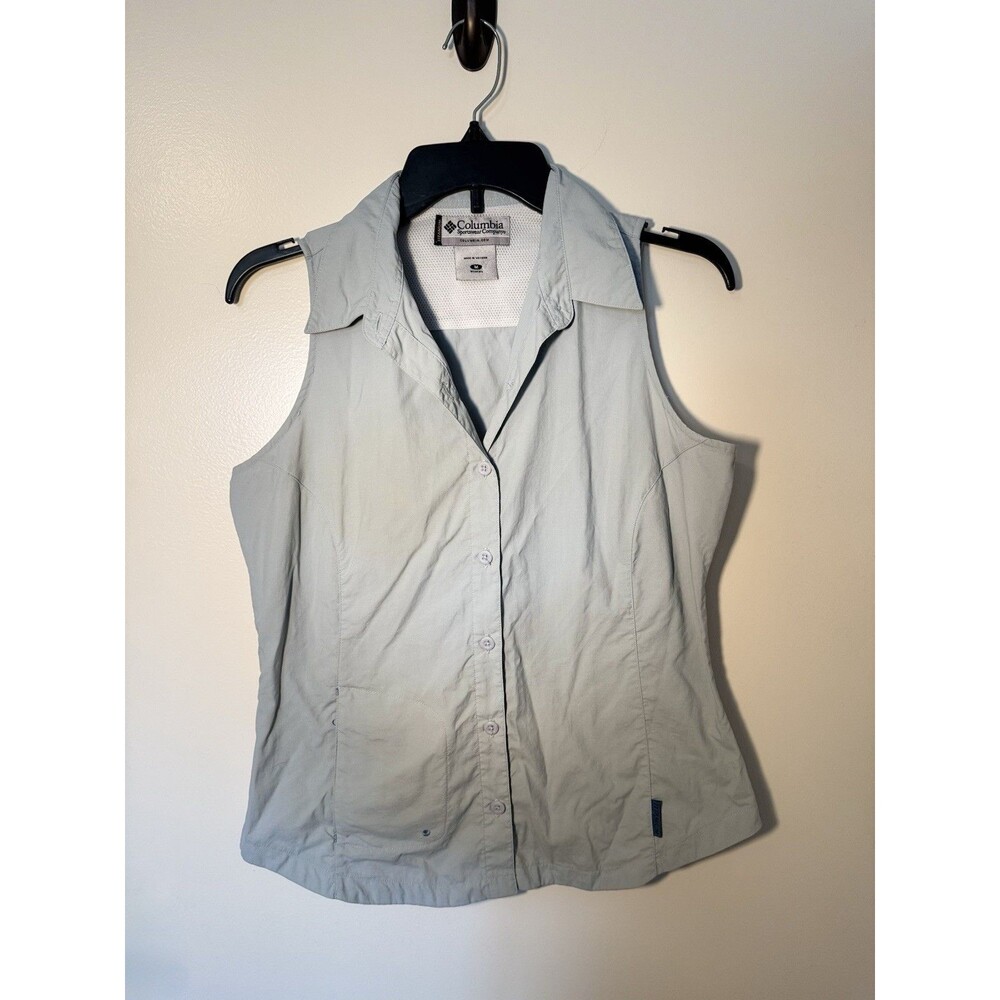 Columbia Women’s Outdoorsy Hiking Camping Tank with Pocket for snack